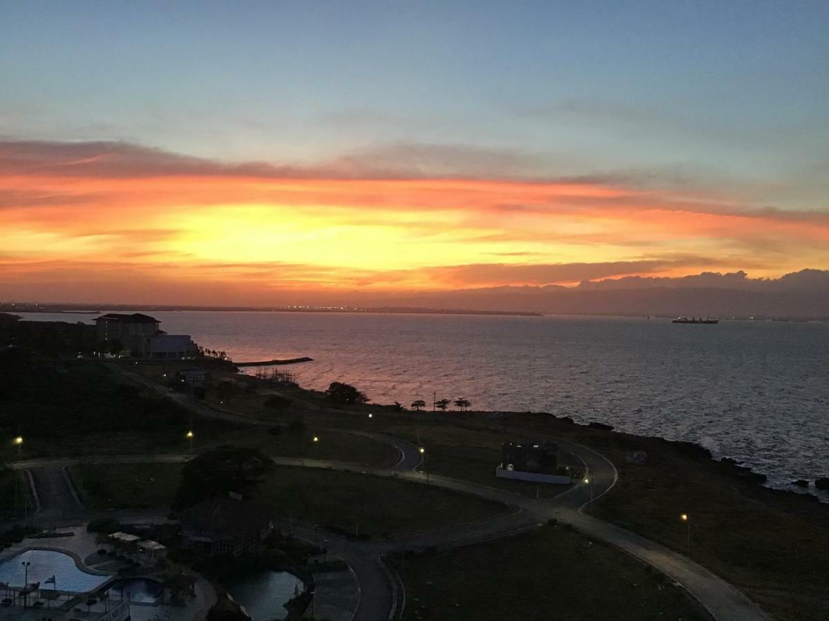 막탄 1Br Oceanfront At Arterra, Fast Wifi, Nflix, Kitchen 빌라 외부 사진